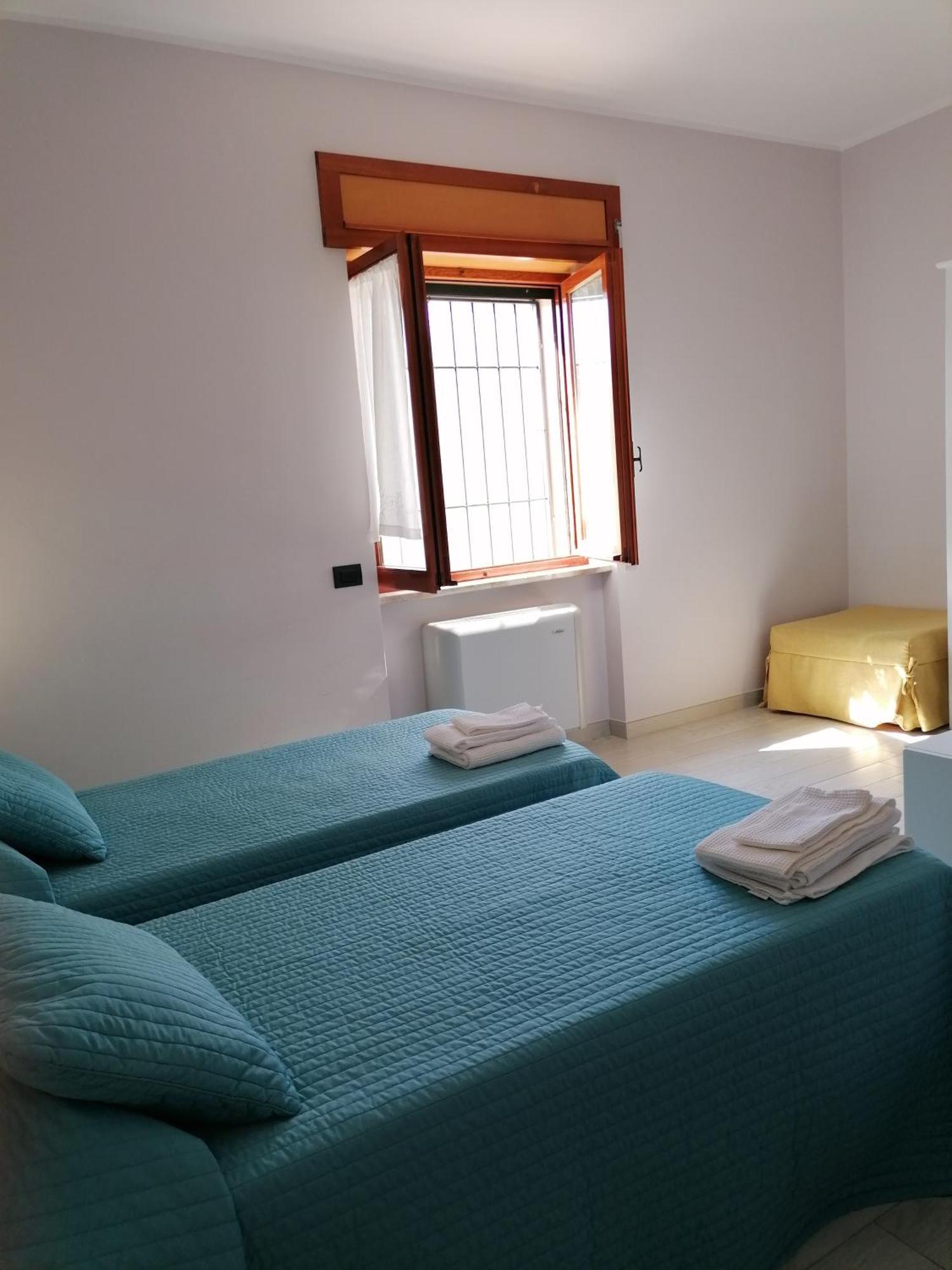 Residenza Guglielmi Panzió Campobasso Kültér fotó